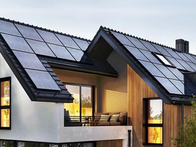 ¿Estás pensando en instalar placas solares?